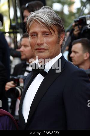 16 mai 2016 - Cannes, France - Mads Mikkelsen assiste à la première de 'Loving' au 69e Festival de Cannes au Palais des Festivals le 16 mai 2016 à Cannes, France (crédit image : © Famous/Ace Pictures via ZUMA Press) Banque D'Images