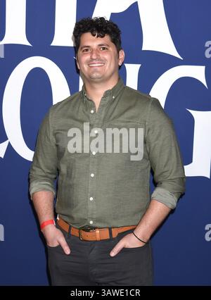 Los Angeles, États-Unis. 19 avril 2025. Michael Paraskevas arrive à l'événement officiel Emmy FYC de Disney "Agatha All Along" à Los Angeles, qui s'est tenu au Directors Guild Theatre le 19 avril 2025 à Los Angeles, CA. © Janet Gough/AFF-USA. Crédit COM : AFF/Alamy Live News Banque D'Images