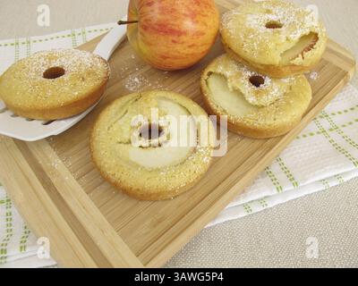 Beignets de pommes cuits au four Banque D'Images