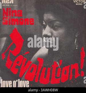 Nina Simone - Revolution Love o' Love 45rpm - couverture vinyle vintage Banque D'Images