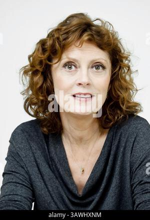 4 décembre 2009 - Hollywood, Californie, États-Unis - L'actrice Susan Sarandon du film ''The Lovely Bones'' à Los Angeles, CA le 4 décembre 2009 (crédit image : © Armando Gallo/ZUMA Studio) Banque D'Images