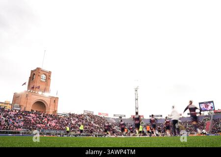 Bologne, Italie. 20 avril 2025. Échauffement de Bologne lors du match Serie A Enilive 2024/2025 entre Bologne et Inter - Serie A Enilive au stade Renato DallÕAra - Sport, Football - Bologne, Italie - dimanche 20 avril 2025 (photo Massimo Paolone/LaPresse) crédit : LaPresse/Alamy Live News Banque D'Images
