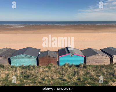 Cabanes de plage à Minnis Bay Birchington Kent UK Banque D'Images