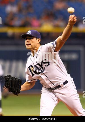 16 juillet 2016 - Petersburg, Florida, U.S. - WILL VRAGOVIC | Times. Le lanceur Matt Moore (55) débutant de Tampa Bay Rays lors de la première manche du match entre les Orioles de Baltimore et les Rays de Tampa Bay à Tropicana Field à Petersburg, Floride, le samedi 15 juillet 2016. (Crédit image : © Will Vragovic/Tampa Bay Times via ZUMA Wire) Banque D'Images