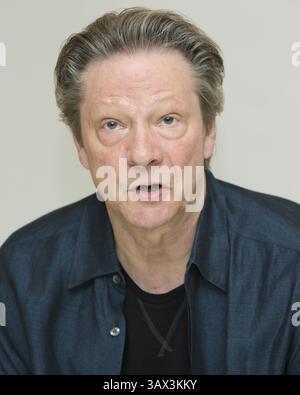19 novembre 2013 - Hollywood, Californie, États-Unis - SANTA MONICA, CA - 19 NOVEMBRE : Portrait de Chris Cooper promouvant 'August : Osage County' aux volets sur la plage le 19 novembre 2013 à Santa Monica, Californie crédit photo : (crédit image : © Armando Gallo/ZUMA Studio) Banque D'Images