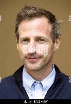 18 novembre 2013 - Hollywood, Californie, États-Unis - BEVERLY HILLS, CA - 18 NOVEMBRE : Portraits de Spike Jonze promouvant ''Her'' à Beverly Hills, Californie le 18 novembre 2013. Crédit photo : (crédit image : © Armando Gallo/ZUMA Studio) Banque D'Images