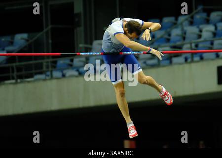 27 août 2016 - St Denis, Seine St Denis, France - Renaud LAVILLENIE (FRA) a remporté le concours de voûte à la perche de l'homme à 5,93 m lors de la réunion de l'IAAF Diamond League au stade de France à Saint-Denis (crédit image : © Pierre Stevenin via ZUMA Wire) Banque D'Images