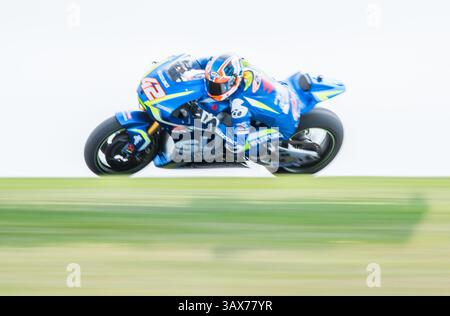 16 février 2017 - Melbourne, Victoria, Australie - le pilote espagnol Alex Rins (#42) de l'équipe SUZUKI ECSTAR en action lors de la deuxième journée d'essais de pré-saison sur le circuit de Phillip Island à Phillip Island, en Australie. (Crédit image : © Theo Karanikos via ZUMA Wire) Banque D'Images