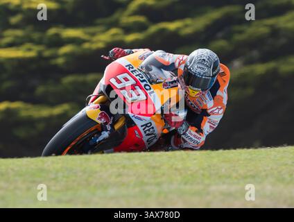 16 février 2017 - Melbourne, Victoria, Australie - le pilote espagnol Marc Marquez (#93) de l'écurie Repsol Honda en action lors de la deuxième journée d'essais de pré-saison sur le circuit de Phillip Island à Phillip Island. (Crédit image : © Theo Karanikos via ZUMA Wire) Banque D'Images