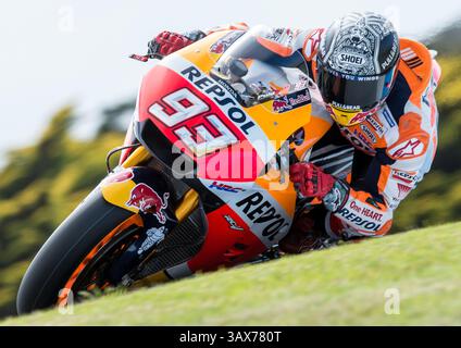 16 février 2017 - Melbourne, Victoria, Australie - le pilote espagnol Marc Marquez (#93) de l'écurie Repsol Honda en action lors de la deuxième journée d'essais de pré-saison sur le circuit de Phillip Island à Phillip Island, en Australie. (Crédit image : © Theo Karanikos via ZUMA Wire) Banque D'Images