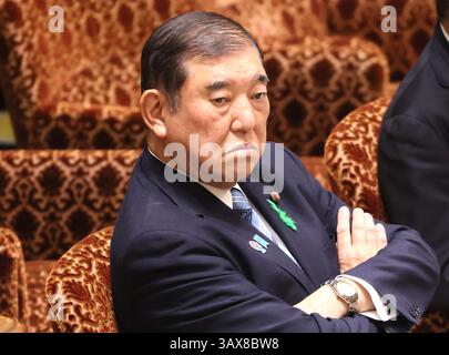 Tokyo, Japon. 21 avril 2025. Le premier ministre japonais Shigeru Ishiba écoute une question lors de la session de la Commission budgétaire de la Chambre haute à la Diète nationale à Tokyo le lundi 21 avril 2025. (Photo de Yoshio Tsunoda/AFLO) crédit : Aflo Co. Ltd./Alamy Live News Banque D'Images