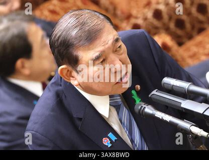 Tokyo, Japon. 21 avril 2025. Le premier ministre japonais Shigeru Ishiba répond à une question lors de la session du comité budgétaire de la Chambre haute à la Diète nationale à Tokyo le lundi 21 avril 2025. (Photo de Yoshio Tsunoda/AFLO) crédit : Aflo Co. Ltd./Alamy Live News Banque D'Images