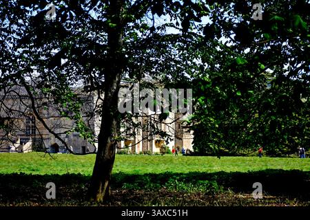 Abbaye de Lacock dans le village de Lacock, Wiltshire, Angleterre, Banque D'Images