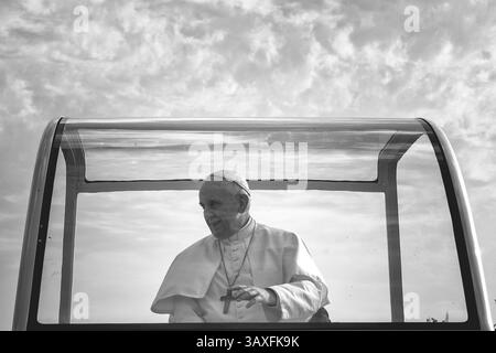 Roma, Italie. 26 juillet 2014. Pape François nom de naissance Jorge Mario Bergoglio est le 266e pape de l'Église catholique et évêque de Rome, 8e souverain de l'État de la Cité du Vatican, décédé aujourd'hui 21 avril 2025 à l'âge de 88 ans. Italie 24 avril 2025. (Photo de Vincenzo Izzo/Spa USA) crédit : Sipa USA/Alamy Live News Banque D'Images