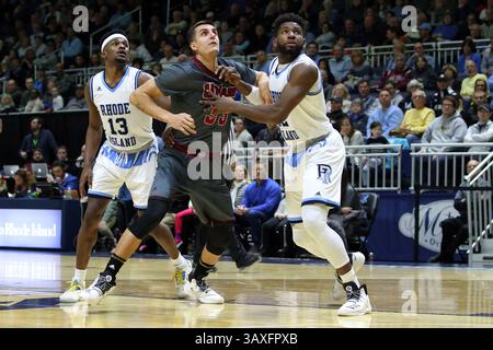 KINGSTON, RI - 15 JANVIER : le garde des Rams du Rhode Island Stanford Robinson (13 ans), l'attaquant de l'UMass Minutemen Seth Berger (33 ans) et l'attaquant des Rams du Rhode Island Hassan Martin (12 ans) en action pendant la première moitié d'un match de basket-ball de la NCAA entre l'UMass Minutemen et les Rams du Rhode Island le 15 janvier 2017, au Ryan Center de Kingston, RI. Rhode Island bat UMass 79-77. (Photo de M. Anthony Nesmith/Icon Sportswire)(image de crédit : &copy ; Mingo Nesmith/Icon Sportswire/CSM via ZUMA Wire) Banque D'Images