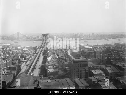 Pont de Brooklyn et East River, New York, États-Unis, bain News Service, avril 1909 (crédit image : © Circa images/JT Vintage via ZUMA Press Wire) Banque D'Images
