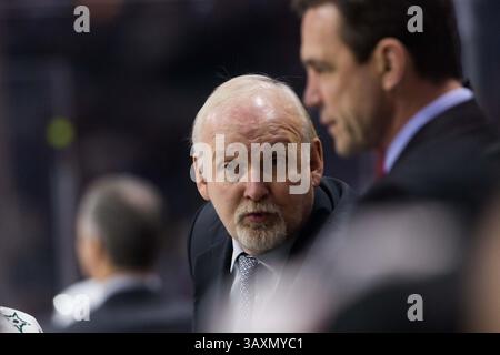 9 février 2017 : Lindy Ruff, entraîneur-chef des Stars de Dallas, pendant le match de la LNH entre les Stars de Dallas et les sénateurs d’Ottawa au Centre Canadian Tire à Ottawa, Ontario, Canada. Les sénateurs d’Ottawa ont gagné le match par un score de 3-2. Daniel Lea/CSM(image de crédit : &copy ; Daniel Lea/CSM via ZUMA Wire) Banque D'Images
