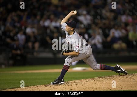 13 septembre 2016 - Chicago, il, États-Unis - le lanceur des Indiens de Cleveland Trevor Bauer travaille lors de la cinquième manche contre les White Sox de Chicago au U.S. Cellular Field à Chicago le mardi 13 septembre 2016. (Crédit image : © Erin Hooley/TNS via ZUMA Wire) Banque D'Images