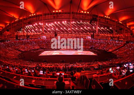 7 septembre 2016 : des feux d'artifice explosent lors de la cérémonie d'ouverture des Jeux paralympiques de Rio 2016 au stade Maracana le 7 septembre 2016 à Rio de Janeiro, Brésil. (Photo de Julian Avram/Cal Sport Media)(image de crédit : &copy ; Julian Avram/Cal Sport Media via ZUMA Wire) Banque D'Images
