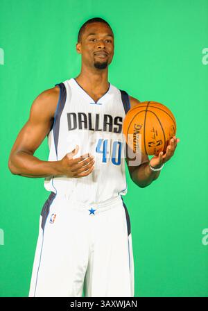 26 septembre 2016 : L'attaquant Harrison Barnes #40 des Dallas Mavericks pose lors de la Journée des médias Dallas Mavericks qui s'est tenue à l'American Airlines Center à Dallas, TX (crédit image : &copy ; Albert Pena/Cal Sport Media via ZUMA Wire) Banque D'Images
