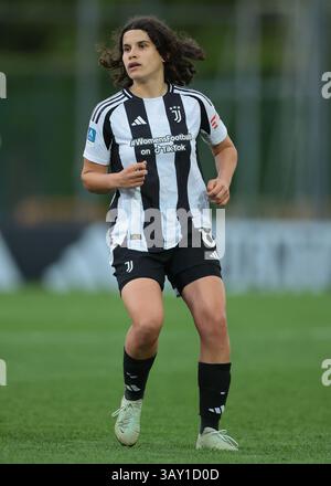 Biella, Italie. 18 avril 2025. EVA Schatzer de la Juventus lors du match Juventus Women vs AC Milan Women Serie A Femminile au Stadio Vittorio Pozzo, Biella. Le crédit photo devrait se lire : Jonathan Moscrop/Sportimage crédit : Sportimage Ltd/Alamy Live News Banque D'Images
