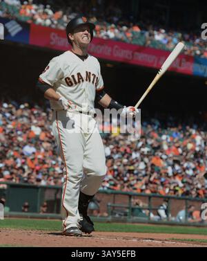 14 septembre 2016 - San Francisco, CA, États-Unis - le Poster Buster Posey des Giants de San Francisco réagit à fausser un terrain contre les Padres de San Diego en quatrième manche à AT&T Park à San Francisco le mercredi 14 septembre 2016. Les Padres ont gagné, 3-1. (Crédit image : © Dan Honda/TNS via ZUMA Wire) Banque D'Images
