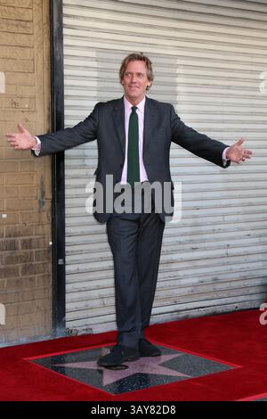 25 octobre 2016 - Los Angeles, Californie, États-Unis - HUGH LAURIE à cette cérémonie Hollywood Walk of Fame Star sur Hollywood Blvd. (Crédit image : © Kathy Hutchins/Newscom via ZUMA Press) Banque D'Images