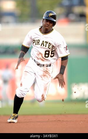 6-1-2010 : Lastings Milledge #85 en action lors du match Pirates vs Cubs à Pittsburgh au PNC Park. (Crédit image : © Jason Pohuski/Cal Sport Media/ZUMApress.com) Banque D'Images