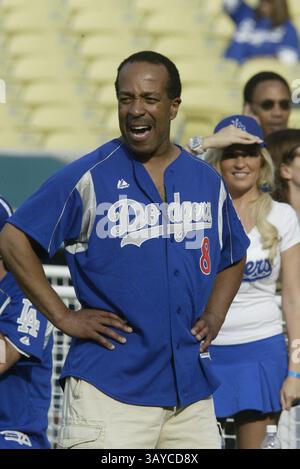 24 juin 2006 - Los Angeles, Californie, États-Unis - ROBERT GOSSETT pendant la soirée Hollywood Stars au Dodger Stadium. (Crédit image : © Kevin Reece/ZUMA Press) Banque D'Images
