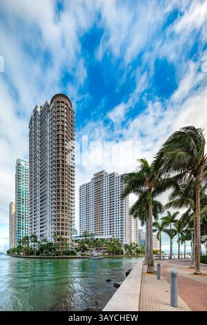 Développements modernes à Miami Brickell Key, Floride, États-Unis Banque D'Images