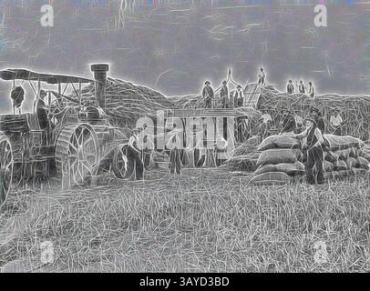 Scène représentant des ouvriers opérant une batteuse à vapeur, entourés de piles de récoltes récoltées et de matériel agricole. Le cadre reflète une atmosphère active et industrieuse d'un paysage agricole, avec plusieurs personnages engagés dans le processus de battage et d'organisation de la récolte., négatif - équipe de battage avec moteur de traction Aveling & porter, ensachage de grain et construction d'une pile de foin, Miners Rest, Victoria, 1910, hommes ensachant du grain et construisant une pile de foin. Une batteuse Clayton & Shuttleworth, entraînée par un moteur de traction bi-cylindre composé Aveling & porter, est utilisée Banque D'Images
