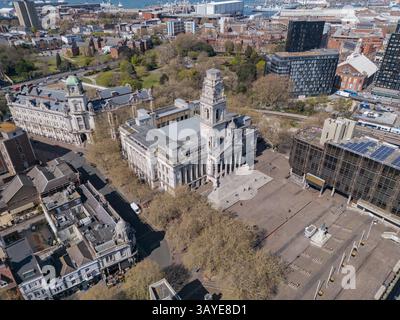 Vue aérienne de Portsmouth Guildhall, Portsmouth, Hampshire, Royaume-Uni. Banque D'Images
