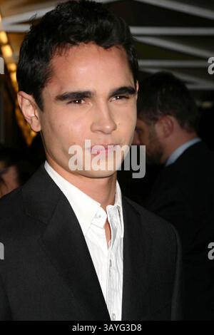 2 novembre 2005 - New York, New York, États-Unis - K45782ML.PREMIÈRE DE LA SAISON BEE AU IFC THEATRE NEW YORK New York 11-01-2005 . - 2005.MAX MINGHELLA(crédit image : © Mitchell Levy/Globe photos/ZUMAPRESS.com) Banque D'Images