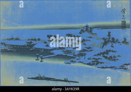 Un paysage hivernal tranquille présente une architecture traditionnelle nichée parmi les collines enneigées, avec un plan d'eau serein reflétant la scène paisible. Les montagnes lointaines créent une toile de fond apaisante, tandis que les arbres délicats ajoutent au charme idyllique. Neige sur la rivière Sumida, début des années 1830, Keisai Eisen, japonais, 1790-1848, Japon, impression sur bois couleur, oban, 23,8 x 36,2 cm (9 5/16 x 14 1/4 po.) Art classique avec une touche moderne réinventé par Artotop Banque D'Images
