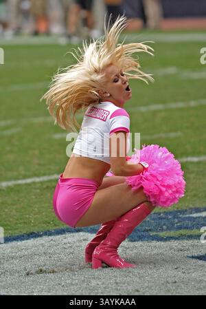 10 octobre 2010 : . Houston Texans Cheerleaders en action.in un match entre les Giants de New York et les Texans de Houston au reliant Stadium de Houston, Texas. Les Giants de New York gagnent 34-10..(image de crédit : â© Manny Flores/Cal Sport Media)(image de crédit : © Manny Flores/Cal Sport Media/ZUMApress.com) Banque D'Images