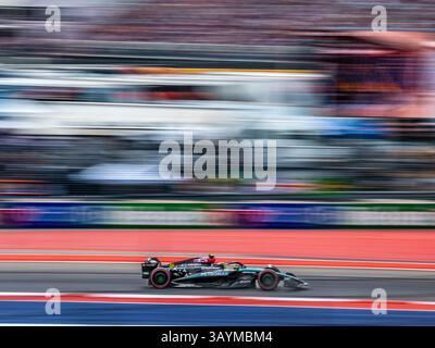 Lewis Hamilton de Mercedes vu au circuit of the Americas, Austin, Texas le 18 octobre 2024 lors des essais du Grand Prix de formule 1 des États-Unis. Banque D'Images