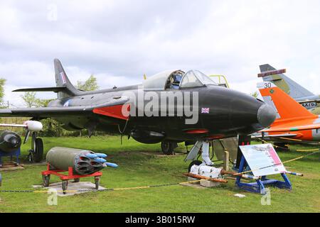 Hawker Hunter F6, Bournemouth Aviation Museum, Merritown Lane, Hurn, Christchurch, Dorset, Angleterre, Grande-Bretagne, Royaume-Uni, Royaume-Uni, Europe Banque D'Images