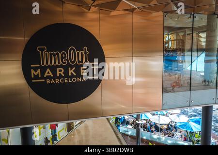 Image du Maremagnum dans le port maritime de Barcelone. Banque D'Images