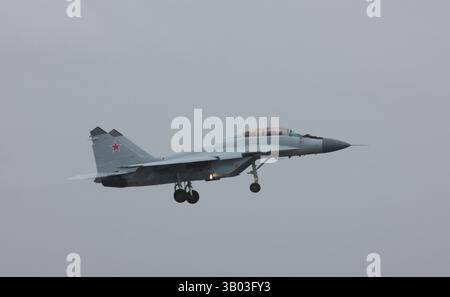 MIG-29M est un chasseur multirôle russe qui a volé pour la première fois en 2005. La plate-forme unifiée qu'est le MiG-29 est maintenant composée du MiG-29M. Banque D'Images