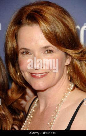 7 MARS 2007 - HOLLYWOOD, CALIFORNIE, ETATS-UNIS - K51994DL.15E BÉNÉFICE ANNUEL D'ALZHEMER UNE NUIT AU SARDI'S,. HÔTEL BEVERLY HILTON, BEVERLY HILLS VERS 3-7-07. - 2007.IMAGE : LEA THOMPSON(crédit image : © Dave Longendyke/Globe photos/ZUMAPRESS.com) Banque D'Images