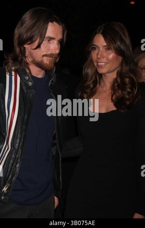 Dec. 10, 2010 - New York, New York, États-Unis - CHRISTIAN BALE et son épouse SANDRA ''SIBI'' BLAZIC lors d'une projection DU COMBATTANT au SVA Theater à New York le 12-10-2010. 2010..K66400HMc(crédit image : © Henry McGee/Globe photos/ZUMAPRESS.com) Banque D'Images