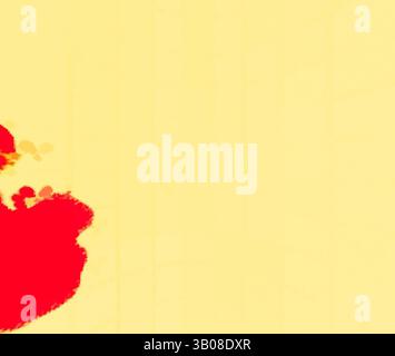 Un éclat de rouge éclatant contraste avec un arrière-plan doux et pâle, créant une interaction visuelle attrayante. La couleur audacieuse attire l'attention, invitant à la curiosité et à l'interprétation., Un grand cercle jaune présente des formes rouges irrégulières sur un côté, suggérant la présence de terres ou de caractéristiques sur un fond lumineux. La composition globale contraste des couleurs éclatantes, créant un focus visuel saisissant. Art classique avec une touche moderne réinventé par Artotop, tissus français transformés, première moitié du XIXe siècle, art classique avec une touche moderne réinventé par Artotop Banque D'Images