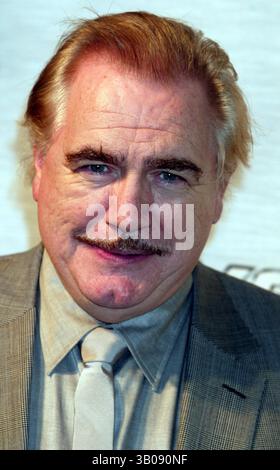 24 novembre 2003 - New York, New York, États-Unis - BRIAN COX ARRIVE AU LANCEMENT DE LA SORTIE DVD DE ''X2'' AU CLUB 40/40 DE NEW YORK New York LE 24 NOVEMBRE 2003. / 2003. . K34303HMC(crédit image : © Henry McGee/Globe photos/ZUMAPRESS.com) Banque D'Images