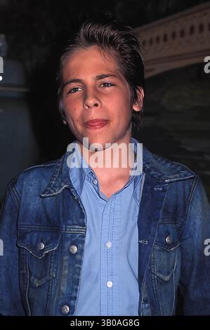 18 septembre 2006 - New York, New York, États-Unis - K25056HMC.WB UPFRONT 2002 SHERIDAN HOTEL , NEW YORK New York.05-14-2002. - 2002.PABLO SANTOS. PABLOSANTOSRETRO(crédit image : © Henry McGee/Globe photos/ZUMAPRESS.com) Banque D'Images