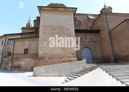 Barbastro , cathédrale Santa María de la Asunción (gothique, XVIe siècle et plus tard). Somontano de Barbastro, province de Huesca, Aragón, Espagne. Banque D'Images
