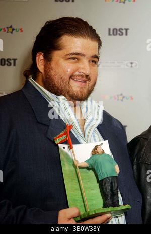6 novembre 2006 - New York, New York, États-Unis - I11353KBA.LANCEMENT DES FIGURINES '' LOST '' SUR TOYS R US TIME SQUARE , NEW YORK New York 11-06-2006.(image crédit : © Ken Babolocsay/Globe photos/ZUMAPRESS.com) Banque D'Images
