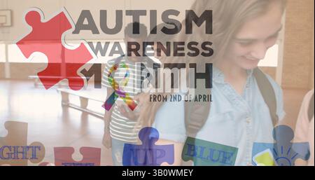 Image du texte du mois de sensibilisation à l'autisme sur divers écoliers utilisant une tablette Banque D'Images