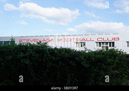 Vue générale du stade Lamex avant le match de Sky Bet League 1 Stevenage vs Birmingham City au stade Lamex, Stevenage, Royaume-Uni, 24 avril 2025 (photo de Harvey Murphy/News images) Banque D'Images
