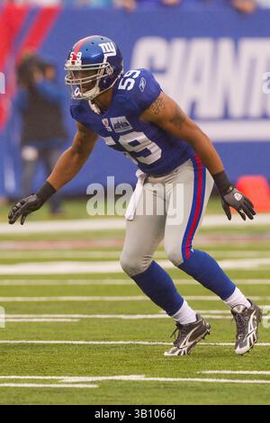 12 septembre 2010 : Michael Boley (59), linebacker des New York Giants, en action lors du match NFL entre les Panthers de la Caroline et les Giants de New York au New Meadowlands Stadium à East Rutherford, New Jersey. Les géants ont battu les Panthers, 31-18.(image crédit : © Chris Szagola/Cal Sport Media/ZUMApress.com) Banque D'Images
