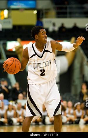 18 novembre 2010 : Providence Friars g-f Marshon Brooks (2) en action contre les Morgan State Bears au Dunkin Donuts Center à Providence, Rhode Island. Providence a battu Morgan State 77-55.(image crédit : © Anthony Nesmith/Cal Sport Media/ZUMAPRESS.com) Banque D'Images